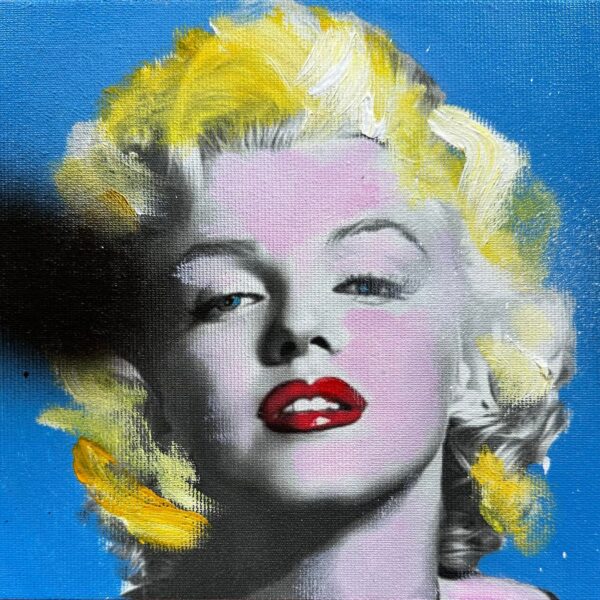 Light Blue Marilyn | Morgan